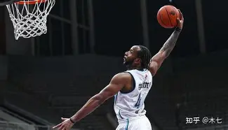 加时末段里尔复出首秀：国王杯节点到来，质疑声仍在，更衣室氛围转暖 