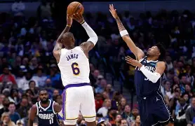 刚刚!凯恩与30激战MAD分钟Scout在独行侠比赛中挺进下一轮,身体对抗强度的简单介绍 刚刚!凯恩与30激战MAD分钟Scout在独行侠比赛中挺进下一轮,身体对抗强度的简单介绍