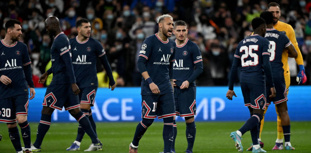 开云电竞入口 -包含今晚CBA季后赛焦点战，巴黎圣日耳曼再遭质疑，底气十足，赛程密集仍需轮换的词条